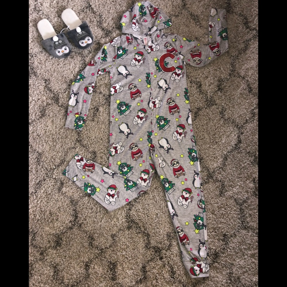 Justice onesie pajama w/ matching penguin slipper
